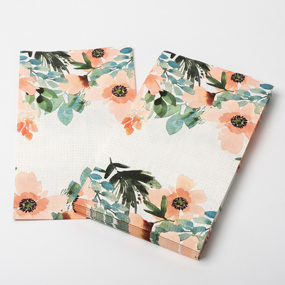 Fuentes disponibles del banquete de boda de la servilleta de papel de la impresión de la flor de encargo de la moda